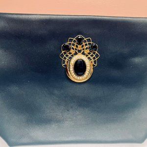 Il Punto Rossa Vintage Black Leather Handbag with Ornate Gold & Onyx Detail (195